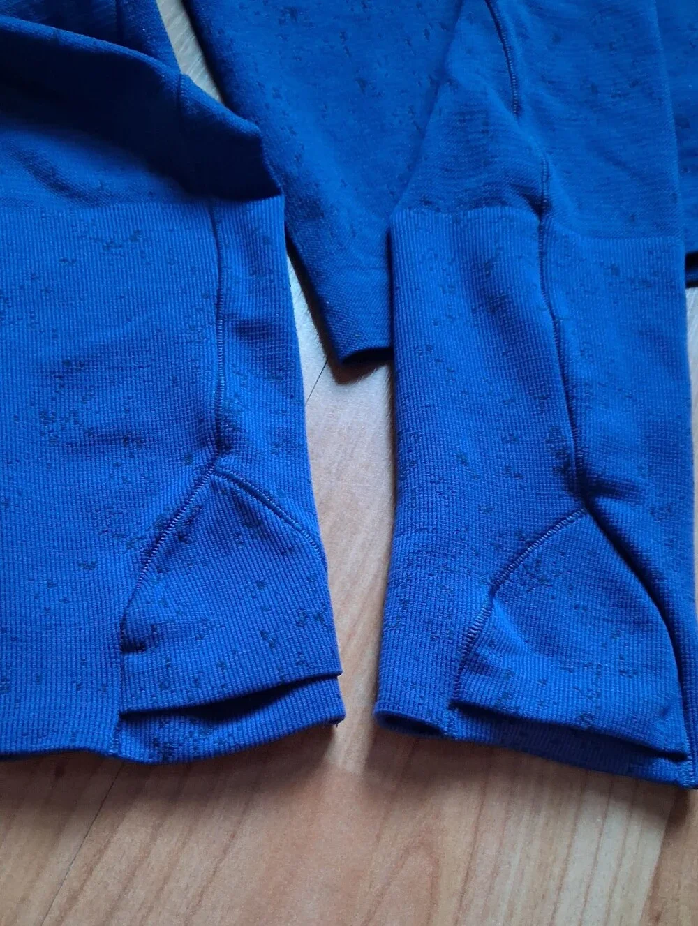 Lululemon Swiftly Tech Long Sleeve Shirt Women's Size 2 Blue Activewear Running